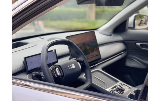 Geely Starship 7 EM-i, 200км Starship, 2025, модель 2026 года, пробег 2,4 тысячи км